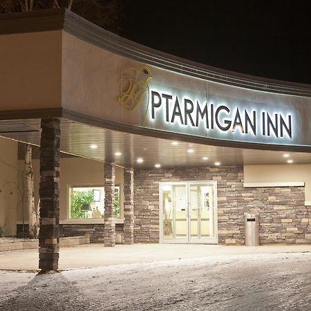 Ptarmigan Inn Hay River Exteriér fotografie